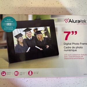 Black Digital Photo Frame